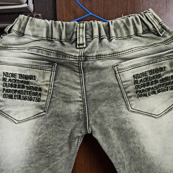 Kids Jeans - Picture 4 of 9